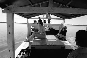 Sit&AnnainBoat