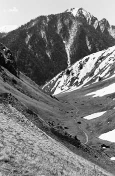 MountainValley1