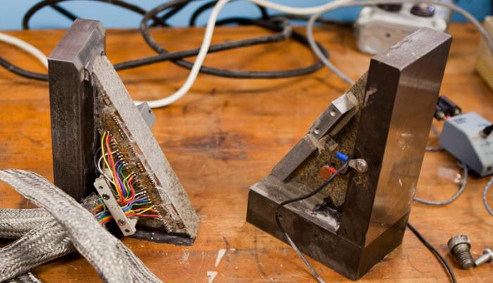 Testing rock under stress in the Lamont Rock Mechanics Lab.
