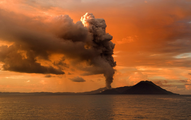 A new statistical method inspired by economics is helping scientists identify old volcanic eruptions through temperature changes. Photo: Taro Taylor/CC-BY-2.0