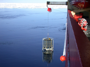 Pressure, temperature and salinity measurements from the Southern Ocean helped the researcher calculate density gradients
