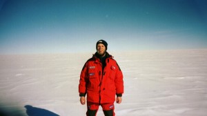 Lambert has traveled to Antarctica to extract ice cores that contain a record of dust and climate fluctuations in the past. (Patrik Kaufmann)