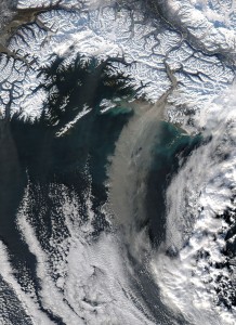 A 2005 dust storm over the Gulf of Alaska originated with glacial sediments left by retreating glaciers. (NASA)